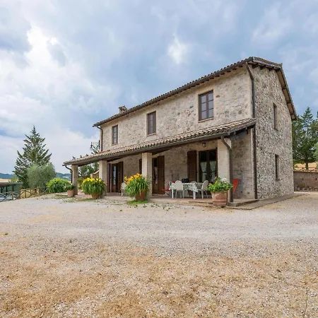 Villa Amazing In With Swimming Pool
